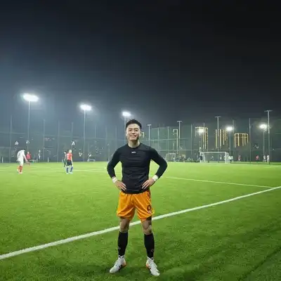 黄诗瑞